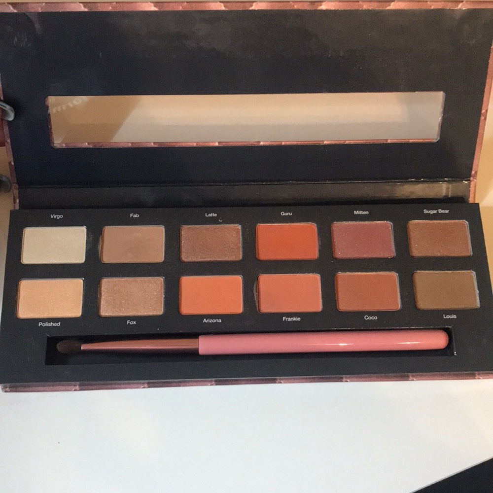 ULTA+JENNY FOX MISS FABULOUS PALETTE